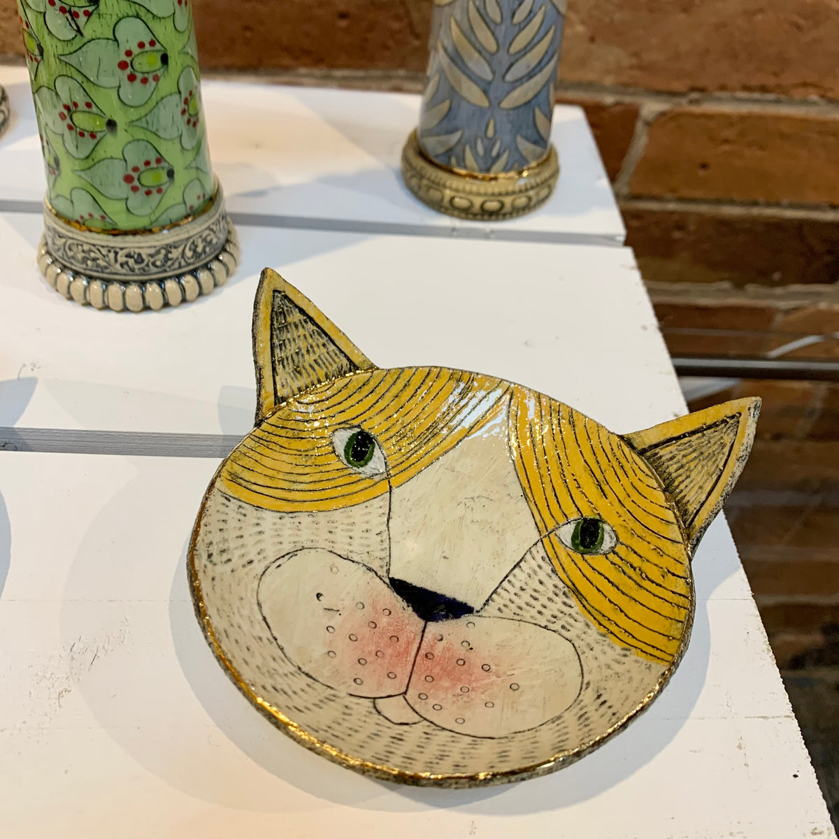 Sarah Saunders Ceramic Cat Jewellery dish - Cream Cat