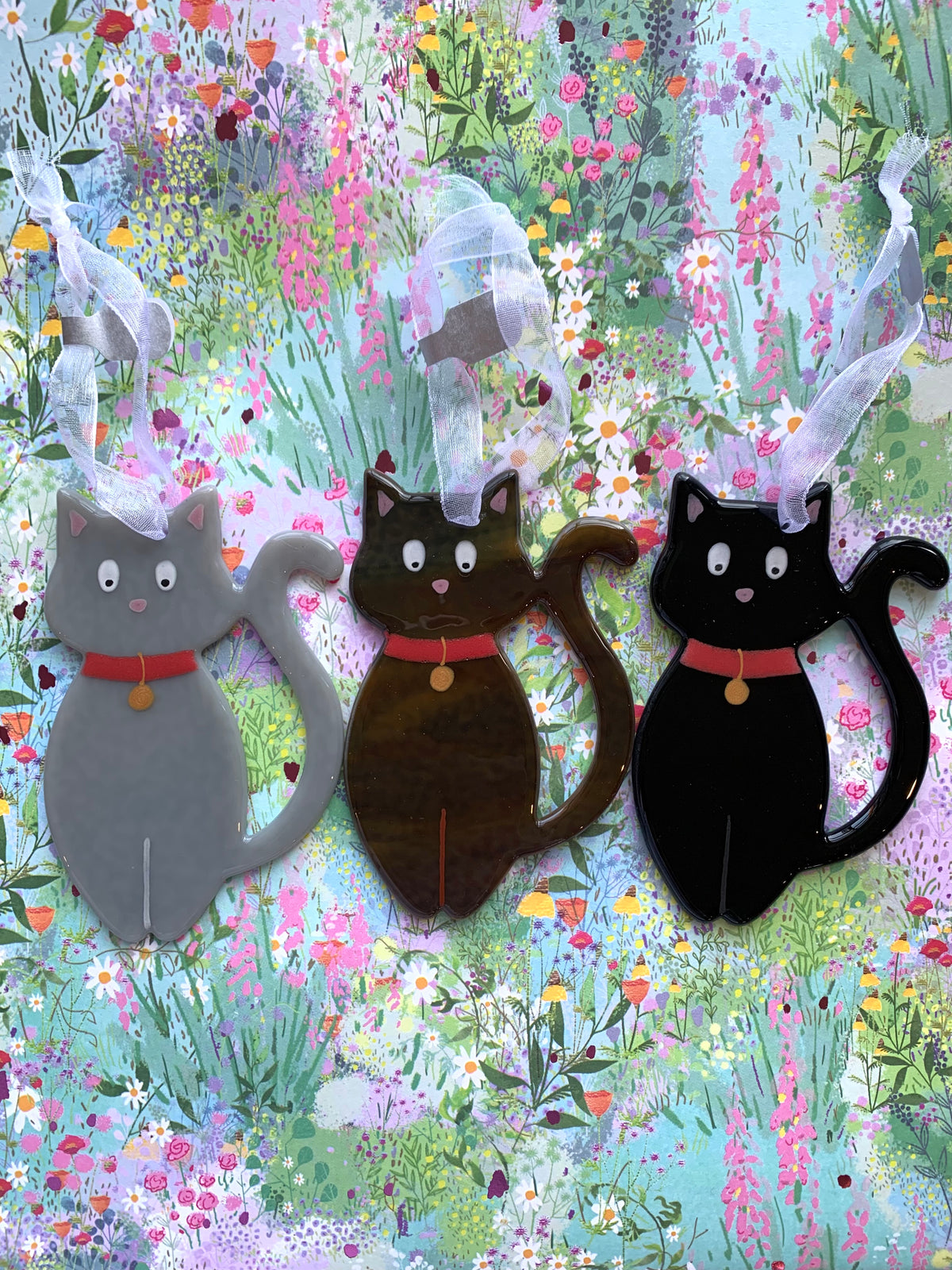 Hanging glass black cat decoration